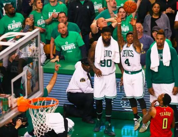 收益和曝光 收益和曝光